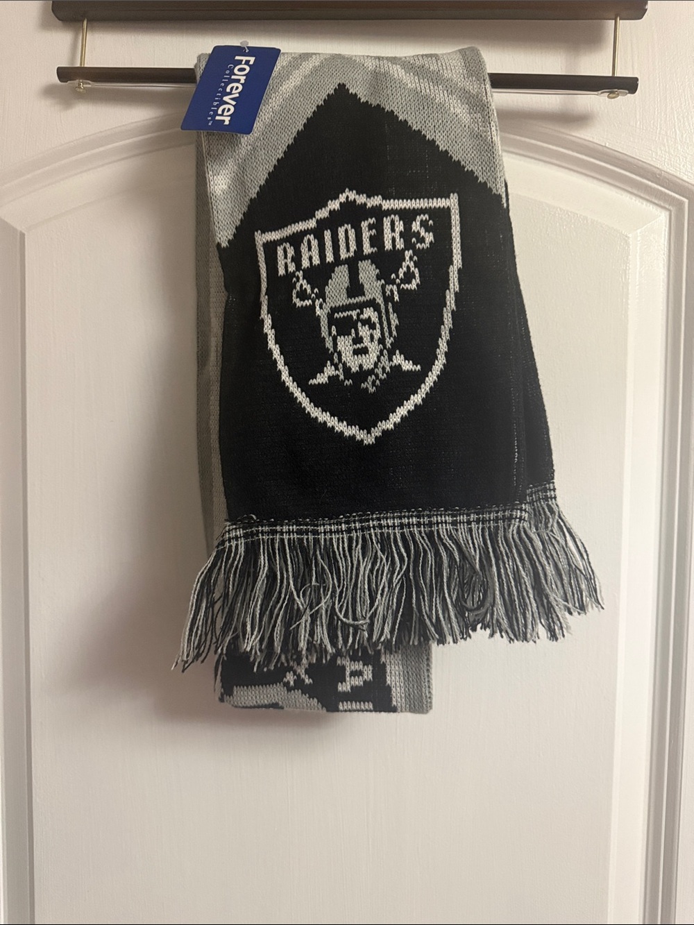 Forever Collectibles Black and Gray Raiders Knit Scarf